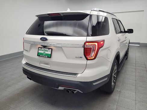 Used 2018 Ford Explorer Platinum AWD/4WD image 7