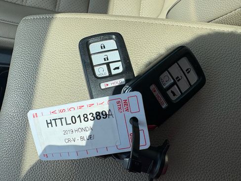 Certified 2019 Honda CR-V EX image 32