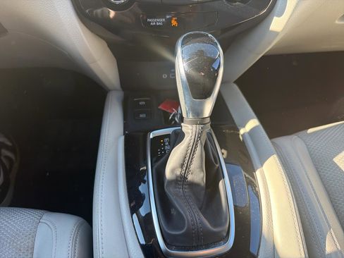 Used 2020 Nissan Rogue Sport SV w/ Technology Package AWD/4WD image 24