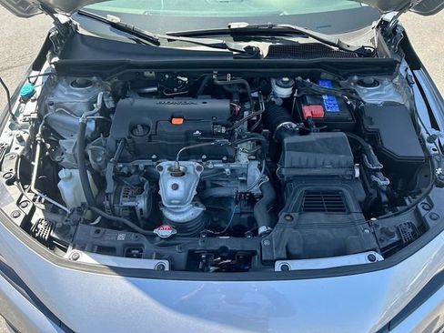 Used 2022 Honda Civic Sport image 28
