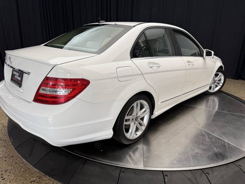 Used 2013 Mercedes-Benz C 250 Sedan image 8