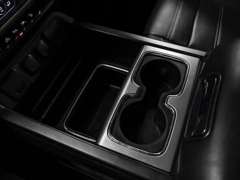 Used 2017 GMC Sierra 1500 Denali AWD/4WD image 24