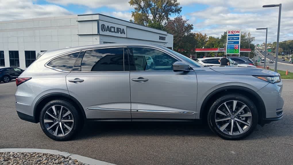 Used 2026 Acura MDX w/ Technology Package AWD/4WD image 6