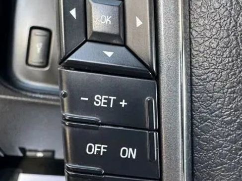 Used 2016 Ford Expedition EL Platinum AWD/4WD image 31