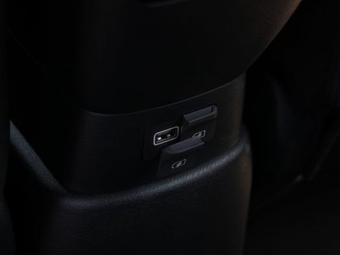 Certified 2025 Nissan Kicks Play S FWD image 24