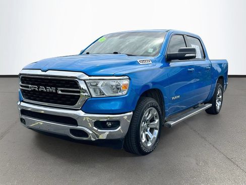 Used 2022 RAM 1500 Big Horn AWD/4WD image 3