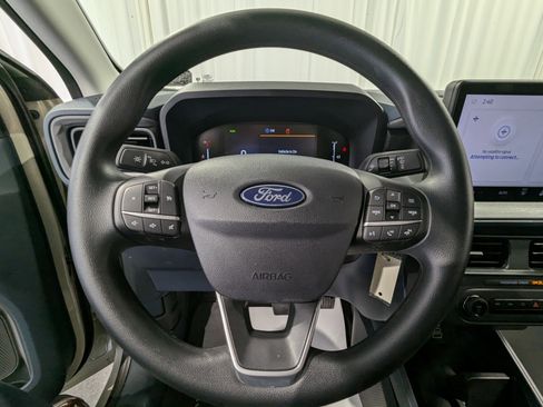Used 2025 Ford Maverick XL image 15