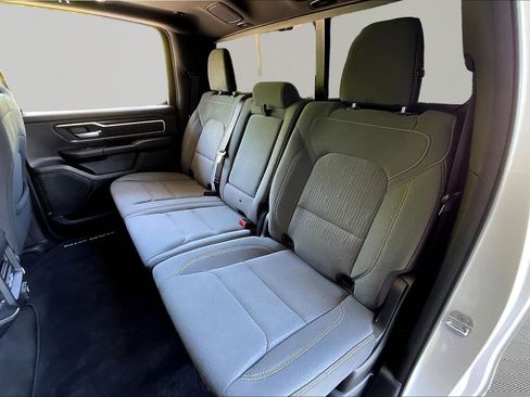 Used 2021 RAM 1500 Big Horn AWD/4WD image 23