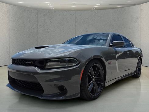 Used 2019 Dodge Charger Scat Pack w/ Plus Group RWD image 11