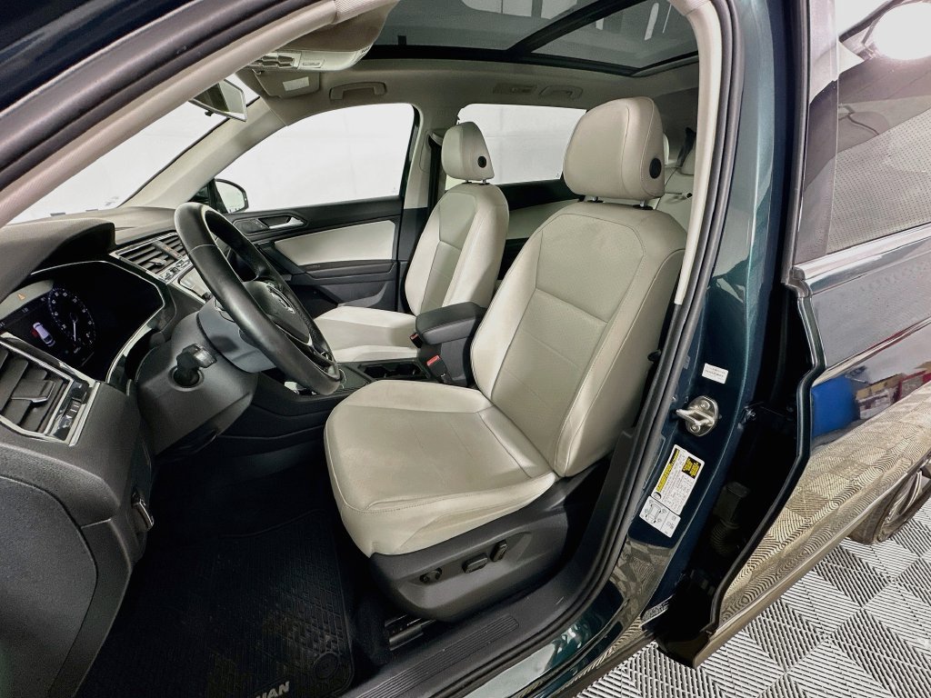 Used 2019 Volkswagen Tiguan SEL FWD image 25