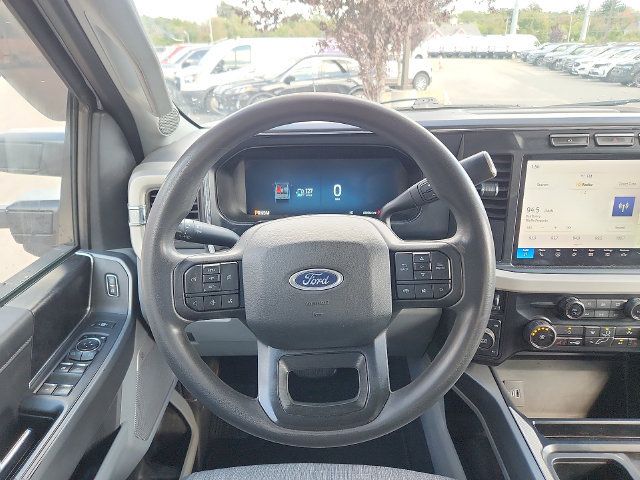 Certified 2023 Ford F250 XLT w/ Black Appearance Package AWD/4WD image 9