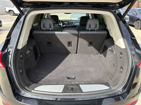 Used 2020 Buick Envision Essence image 23