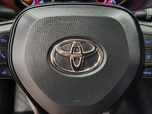 Used 2022 Toyota RAV4 XLE image 48