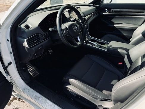 Used 2022 Honda Accord Sport image 15
