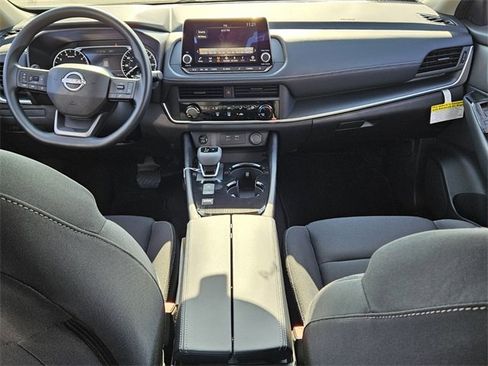 New 2026 Nissan Rogue S image 8