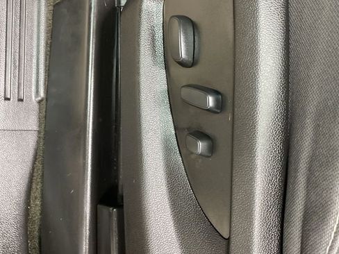 Used 2018 GMC Sierra 1500 SLE w/ SLE Value Package AWD/4WD image 30