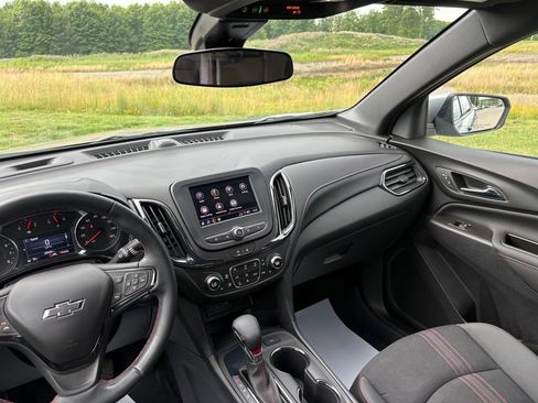 Used 2024 Chevrolet Equinox RS FWD image 44
