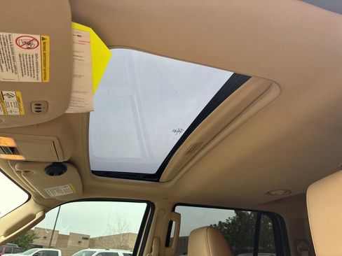 Used 2017 Ford Expedition EL Limited w/ Equipment Group 301A image 13