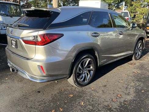 Used 2018 Lexus RX 450hL Luxury image 8