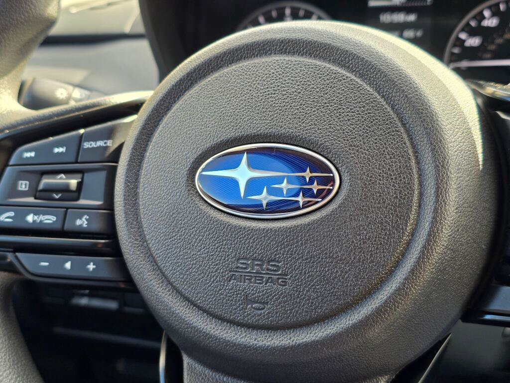 Certified 2025 Subaru Crosstrek 2.5i Premium AWD/4WD image 33