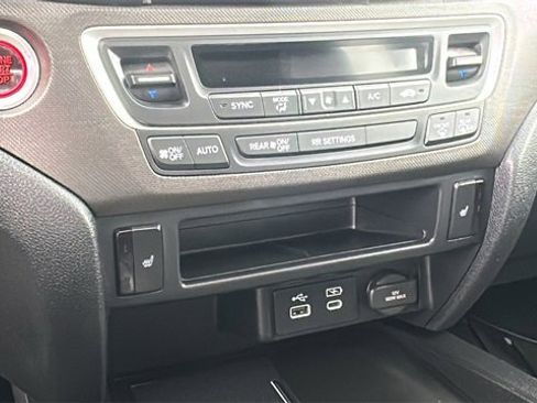 Used 2025 Honda Ridgeline TrailSport image 17