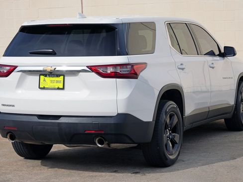 Used 2020 Chevrolet Traverse LS FWD image 50