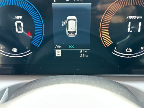 New 2026 Hyundai Tucson Blue SE AWD/4WD image 13