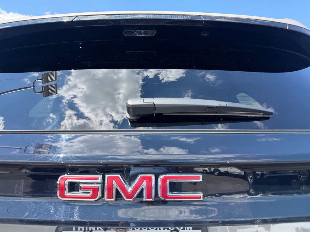 Used 2026 GMC Acadia AT4 w/ Luxury Package AWD/4WD image 16