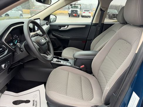 Used 2020 Ford Escape SE image 15