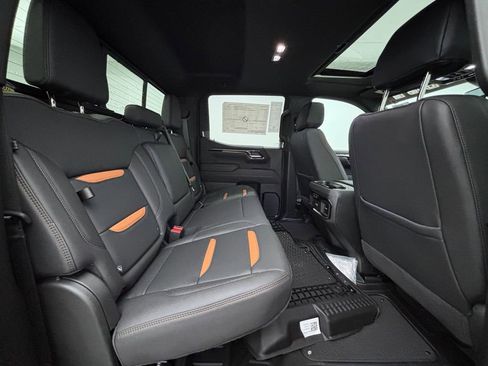 New 2025 GMC Sierra 1500 AT4 w/ AT4 Premium Package image 44