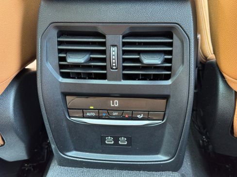 Used 2024 BMW i4 eDrive35 w/ M Sport Package image 37