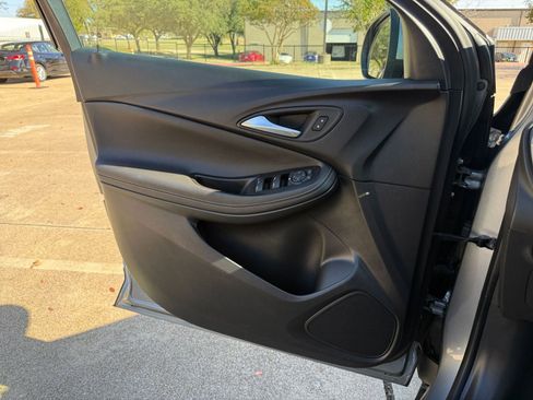 Used 2025 Buick Encore GX Preferred image 20