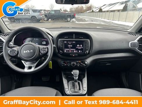 Used 2024 Kia Soul LX w/ Option Group 015 image 12