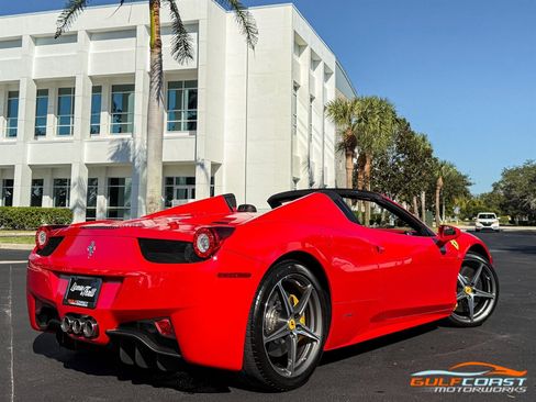 Used 2015 Ferrari 458 Spider image 69