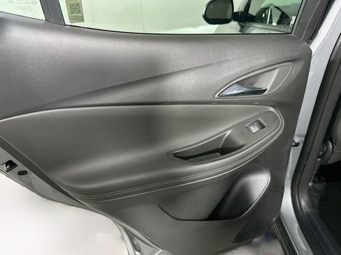 Used 2025 Buick Encore GX Preferred FWD image 25