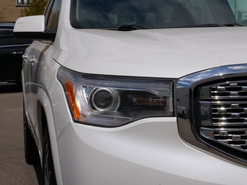 Used 2018 GMC Acadia Denali AWD/4WD image 16