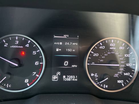 Used 2020 Subaru Legacy image 11