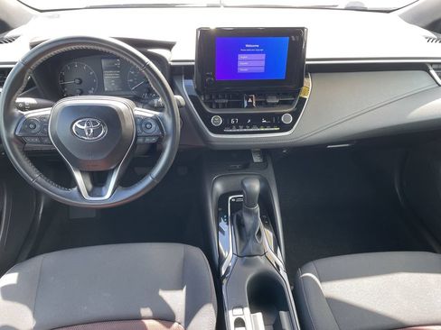 Used 2024 Toyota Corolla SE w/ SE Premium Package FWD image 15