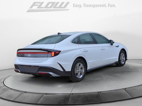 New 2026 Hyundai Sonata SE image 7