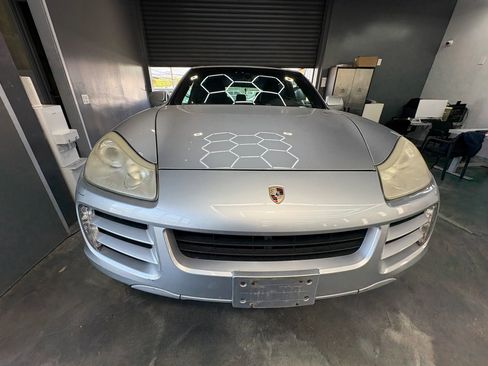 Used 2009 Porsche Cayenne S AWD/4WD image 1