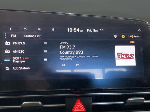 Used 2023 Hyundai Elantra SEL w/ Convenience Package image 18