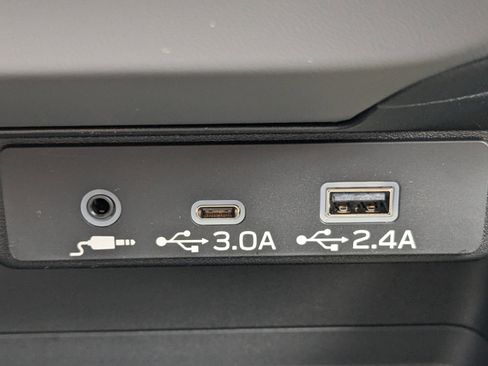 Certified 2025 Subaru Crosstrek 2.5i Limited w/ Popular Package #3A image 28