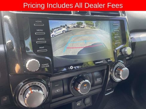 Used 2023 Toyota 4Runner TRD Off-Road Premium w/ Moonroof Package AWD/4WD image 32