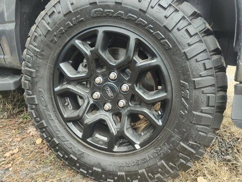 Used 2022 Ford F150 XLT w/ Equipment Group 302A High image 4