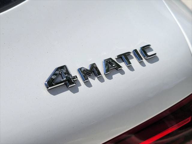 Used 2022 Mercedes-Benz GLC 300 4MATIC image 10