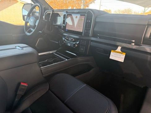 New 2026 Ford F250 Platinum image 11