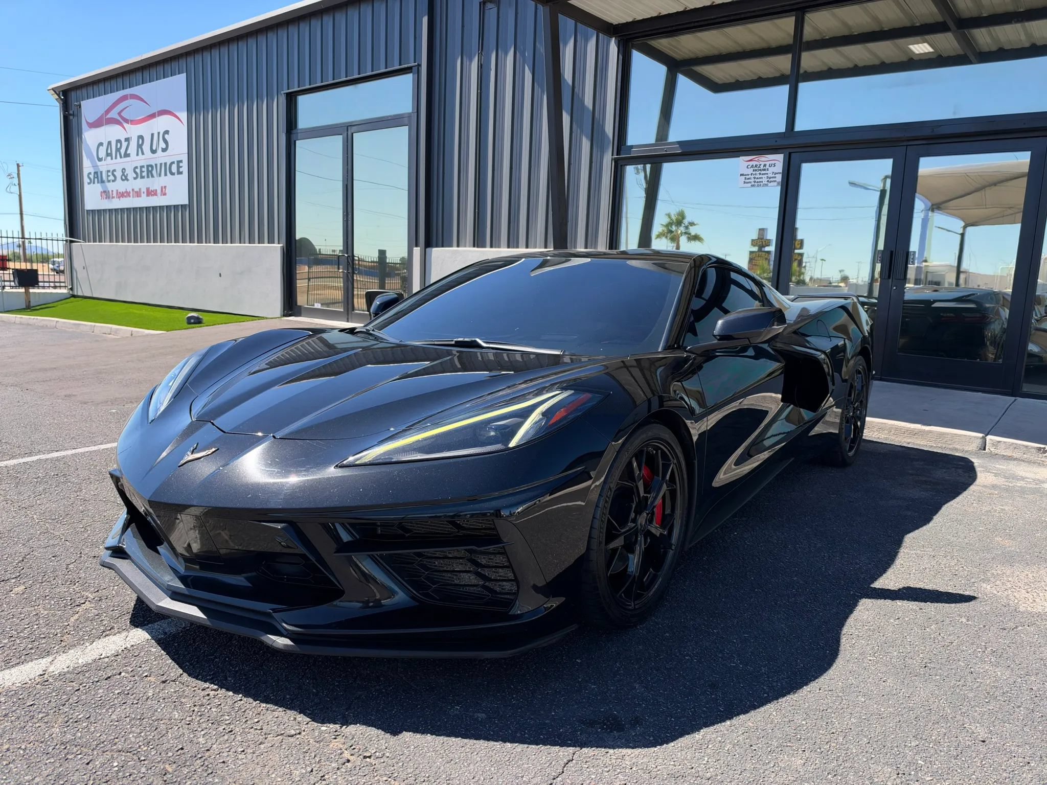 Used 2022 Chevrolet Corvette Stingray Premium Cpe w/ Z51 Performance Package RWD image 1
