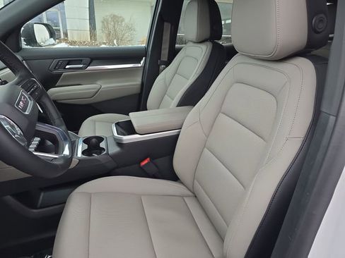 New 2026 GMC Terrain Elevation w/ Elevation Premium Package image 5