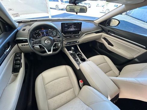 Used 2025 Nissan Altima 2.5 SL image 24