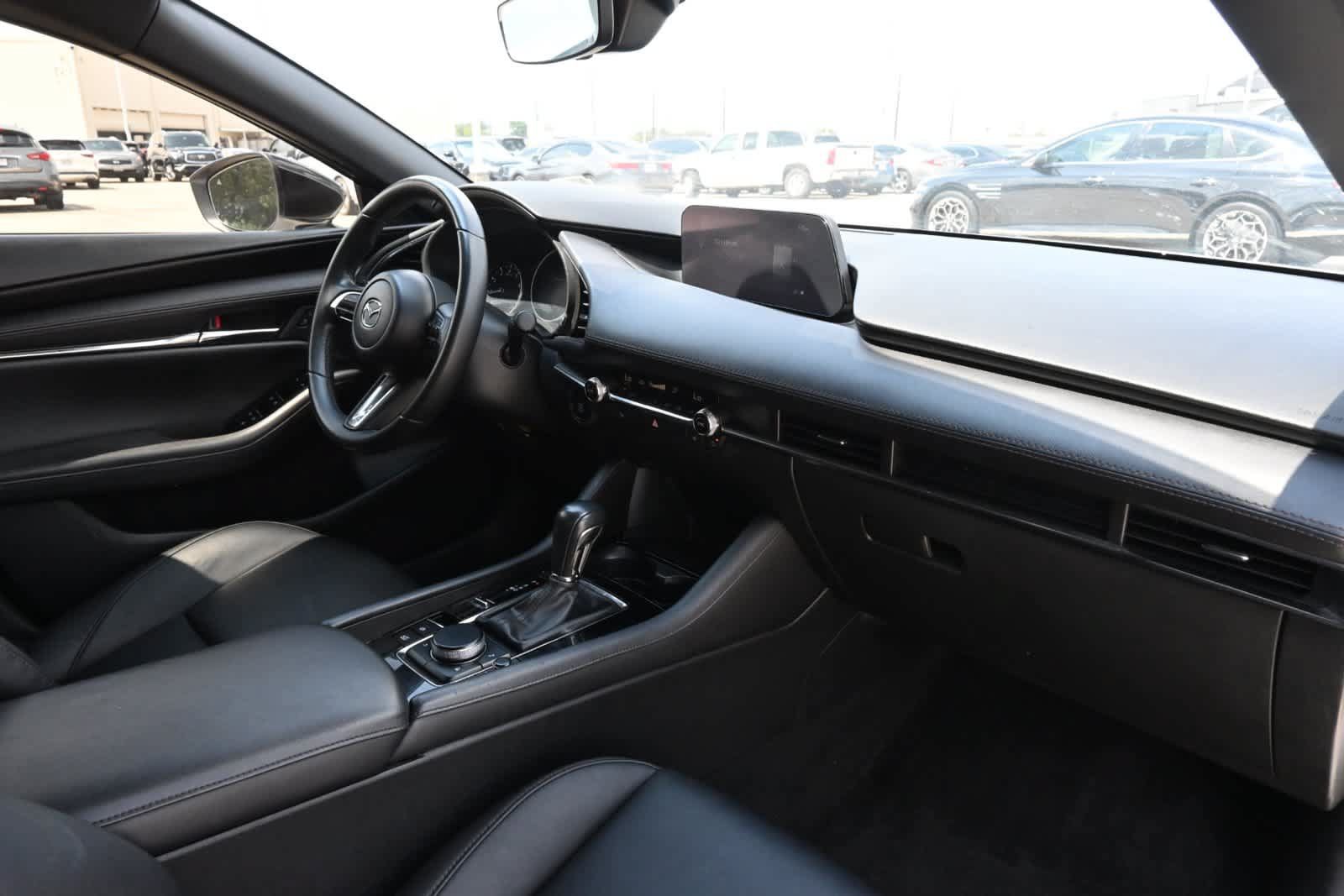 Used 2024 MAZDA MAZDA3 s FWD image 23